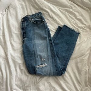 Levi’s RE/DONE distressed jeans